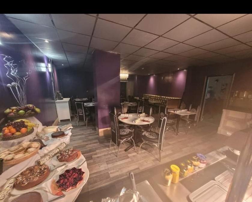 بلاكبول Barrons Hotel المظهر الخارجي الصورة