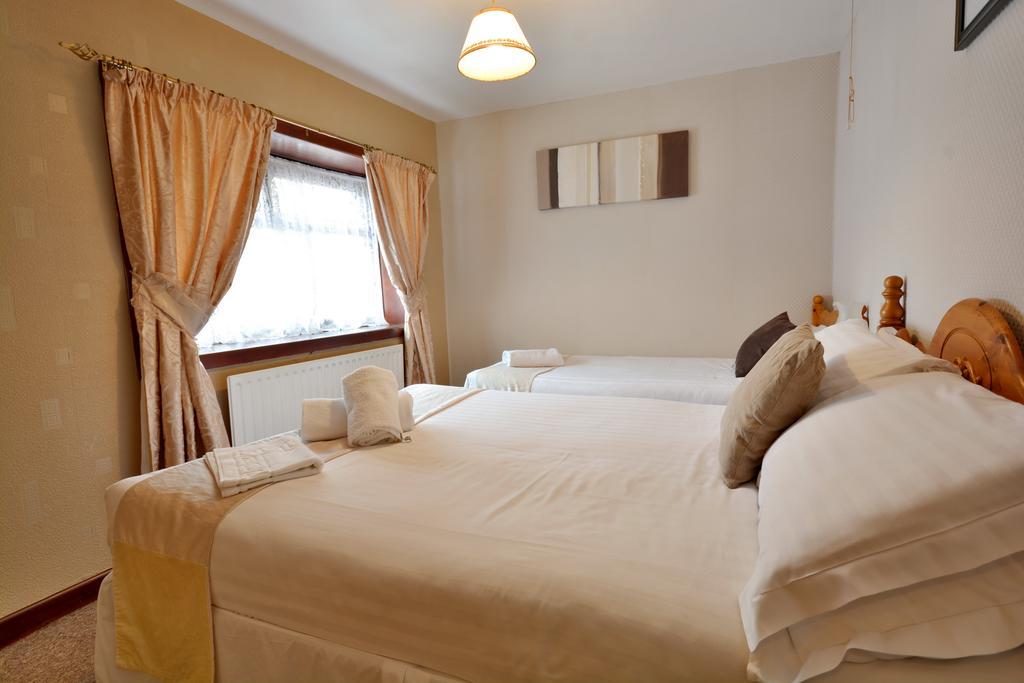 بلاكبول Barrons Hotel المظهر الخارجي الصورة
